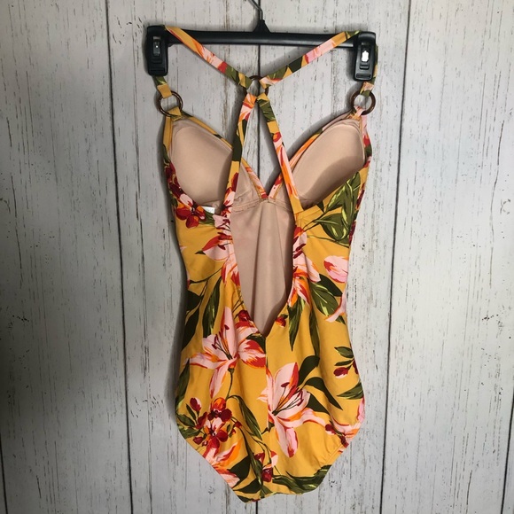 Kona Sol - Swimsuit - Picture 6 of 7